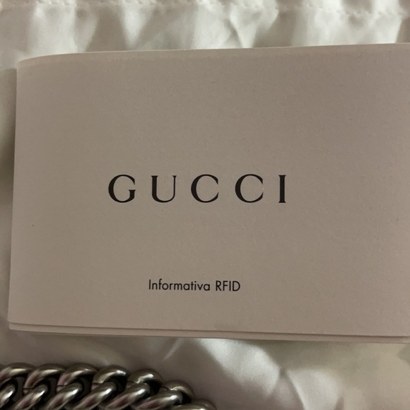 Gucci Shoulder Bag - Picture 3 of 9